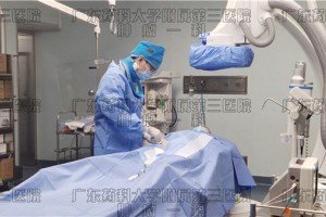 广药三院医师女孩子这些乳腺癌误区你要知道